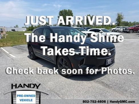 Used 2023 Buick Envision Essence w/ Sport Touring Package AWD/4WD image 1