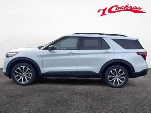 New 2026 Ford Explorer ST-Line image 10