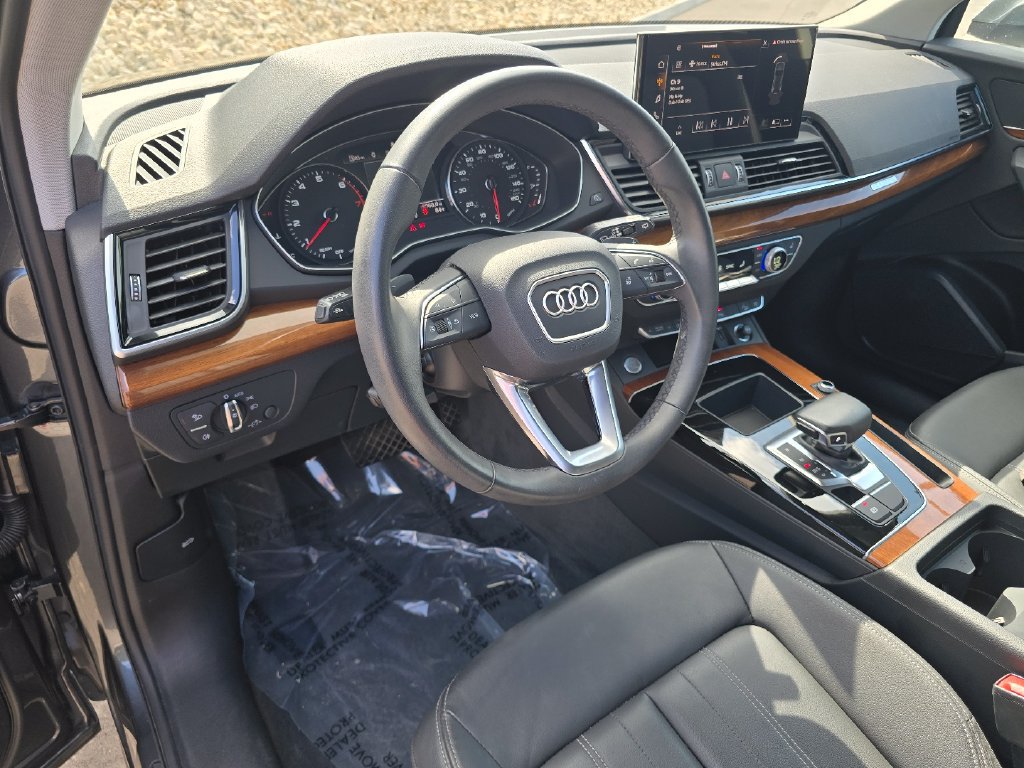 Certified 2023 Audi Q5 2.0T Premium w/ Convenience Package AWD/4WD image 19