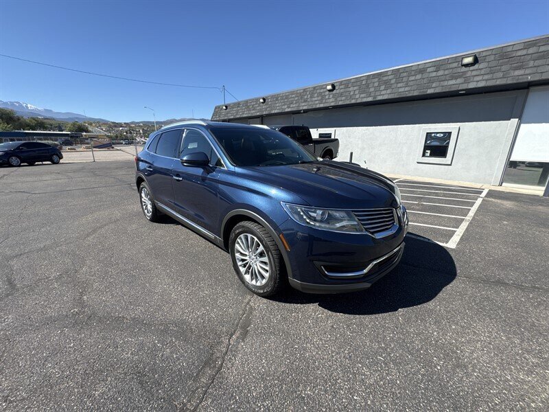 Used 2017 Lincoln MKX Reserve w/ Lincoln MKX Climate Package AWD/4WD image 1