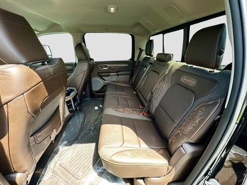 New 2025 RAM 1500 Limited image 33