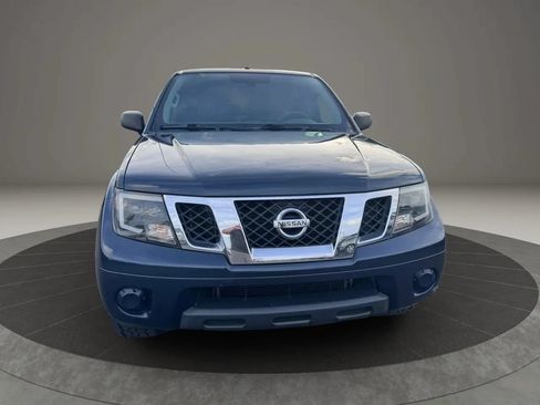 Used 2016 Nissan Frontier SV RWD image 5