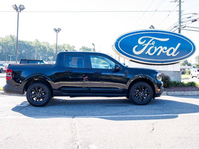 Certified 2024 Ford Maverick Lariat w/ Black Appearance Package AWD/4WD image 1