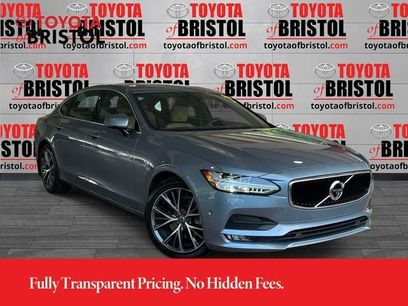 Used 2018 Volvo S90 T5 Momentum w/ Convenience Package