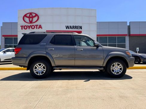 Used 2006 Toyota Sequoia Limited AWD/4WD image 3