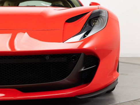 Certified 2018 Ferrari 812 Superfast image 21