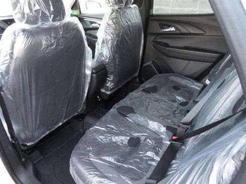 New 2026 Chevrolet TrailBlazer LT w/ Convenience Package image 16