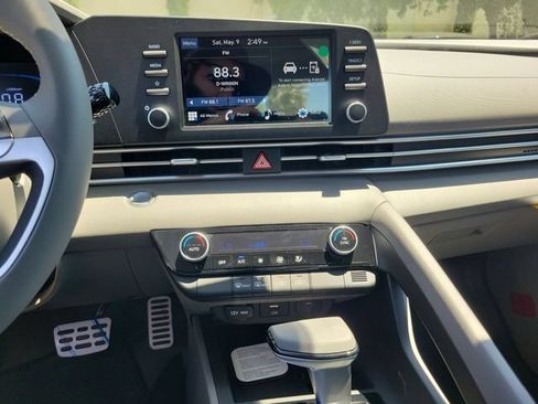 New 2026 Hyundai Elantra Sport FWD image 15