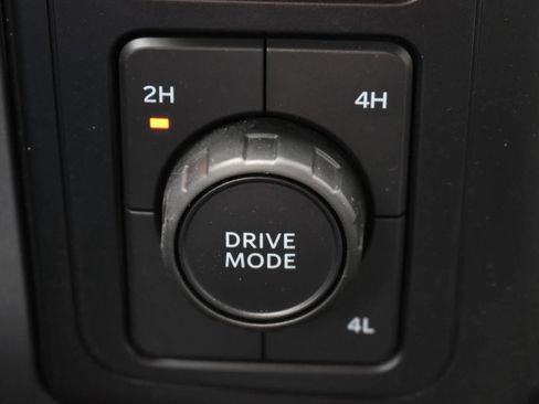 Used 2024 Ford F150 XLT AWD/4WD image 28