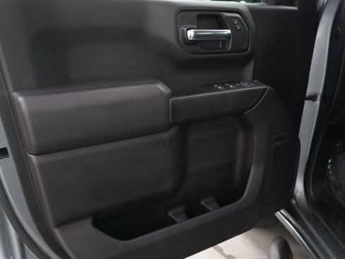 Used 2019 Chevrolet Silverado 1500 Custom Trail Boss image 23