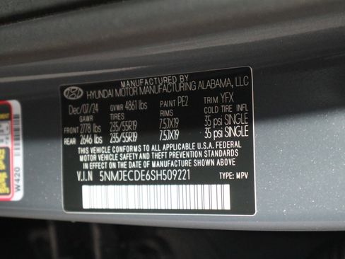 Used 2025 Hyundai Tucson Limited AWD/4WD image 40