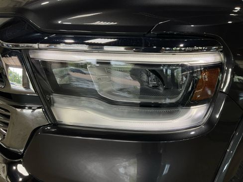 Used 2022 RAM 1500 Laramie AWD/4WD image 27