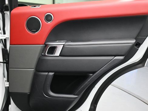 Used 2021 Land Rover Range Rover Sport HST image 24