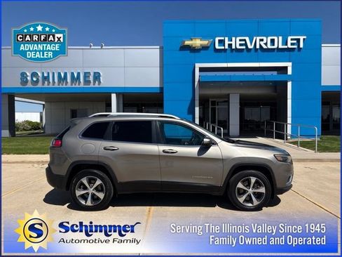 Used 2019 Jeep Cherokee Limited AWD/4WD image 1