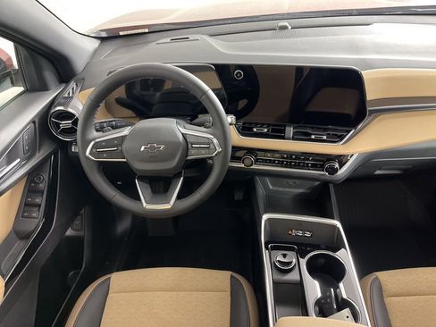 New 2026 Chevrolet Equinox ACTIV w/ Safety and Technology Package FWD image 13