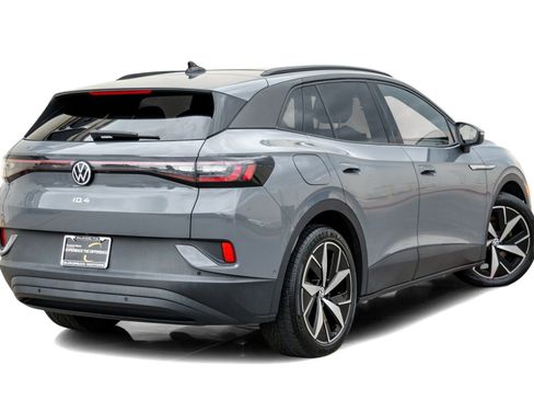 Used 2023 Volkswagen ID.4 Pro S image 8