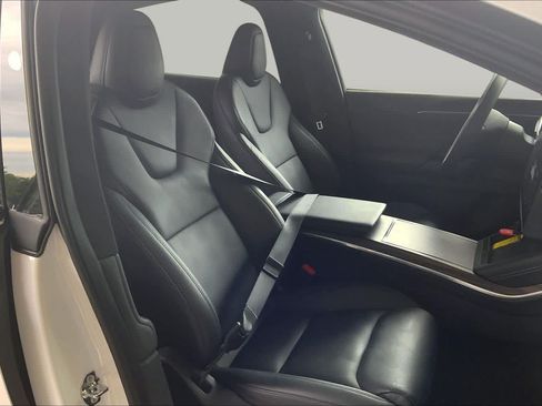 Used 2023 Tesla Model X AWD/4WD image 8