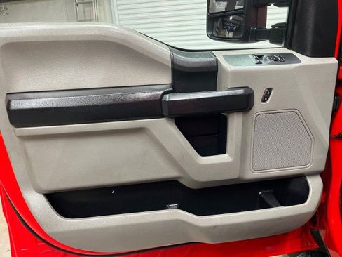 Used 2017 Ford F350 XL w/ Power Equipment Group image 29