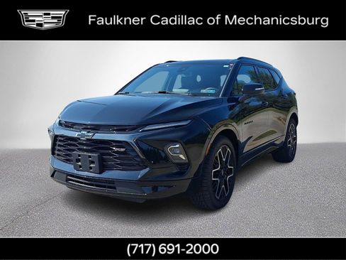 Used 2023 Chevrolet Blazer RS w/ Enhanced Convenience Package AWD/4WD image 4