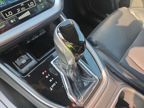 Used 2023 Subaru Outback Limited image 31