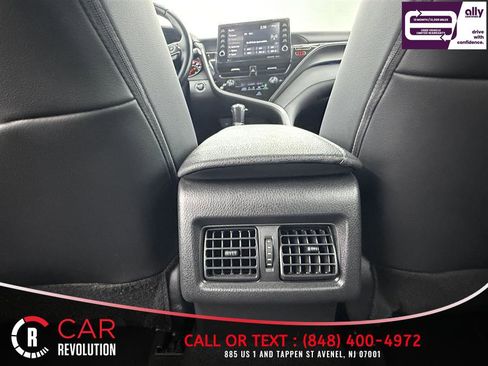 Used 2023 Toyota Camry XSE image 45