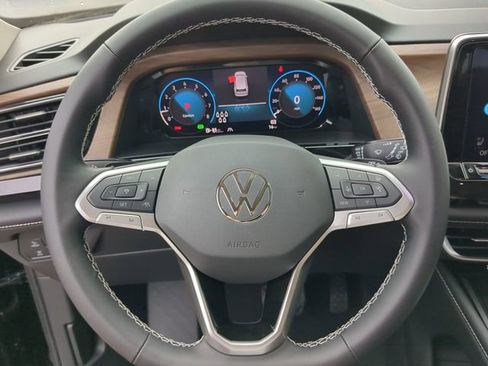 New 2026 Volkswagen Atlas SE image 31