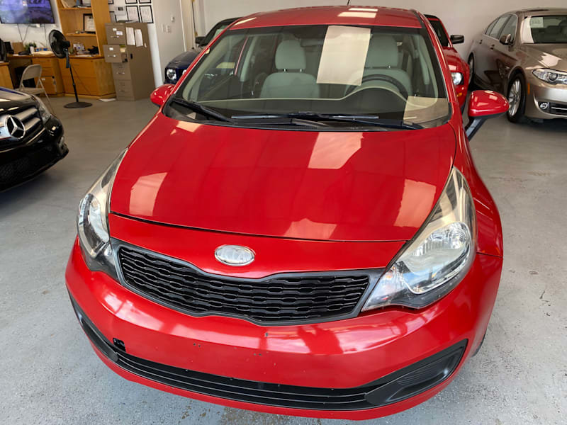 Used 2013 Kia Rio LX w/ PWR Pkg FWD image 2