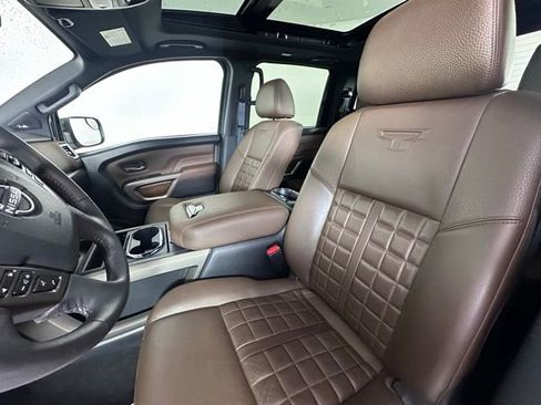 Used 2024 Nissan Titan Platinum Reserve w/ Moonroof Package AWD/4WD image 22