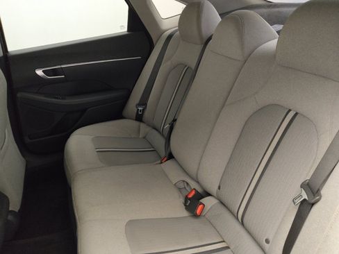 Used 2020 Hyundai Sonata SE FWD image 18