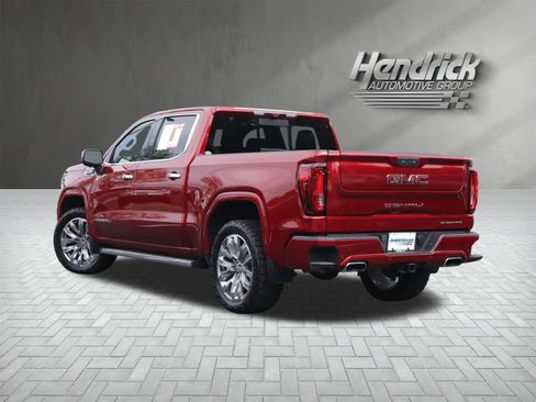 Used 2023 GMC Sierra 1500 Denali w/ Technology Package AWD/4WD image 3