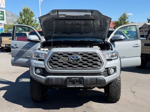Used 2021 Toyota Tacoma TRD Off-Road w/ Technology Package AWD/4WD image 72