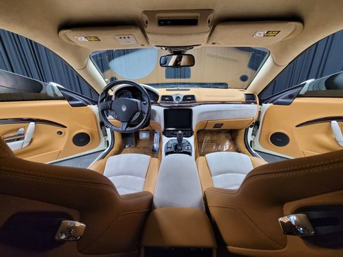 Used 2018 Maserati GranTurismo Sport image 15