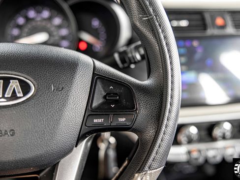 Used 2013 Kia Rio LX w/ PWR Pkg image 24