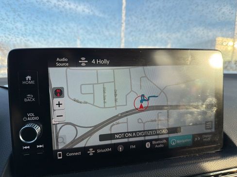 Used 2022 Honda Civic Sport Touring image 6