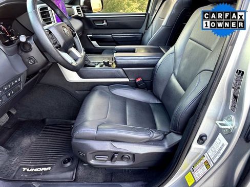 Used 2022 Toyota Tundra Platinum image 11