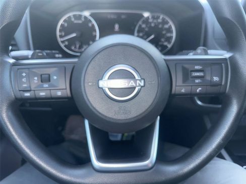 Used 2023 Nissan Rogue S AWD/4WD image 22