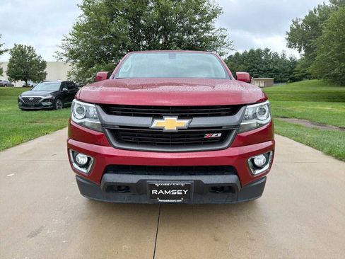 Used 2018 Chevrolet Colorado Z71 AWD/4WD image 9
