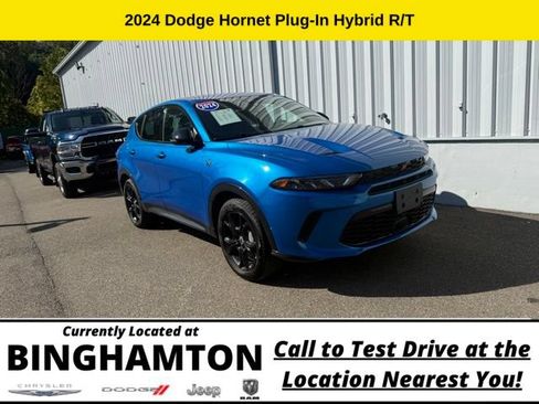 Used 2024 Dodge Hornet R/T w/ R/T Blacktop Package AWD/4WD image 2