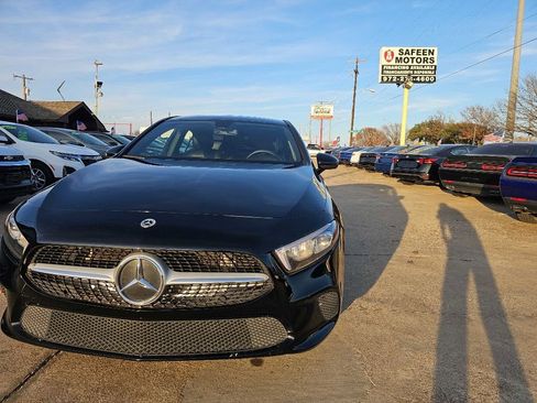 Used 2021 Mercedes-Benz A 220 image 9