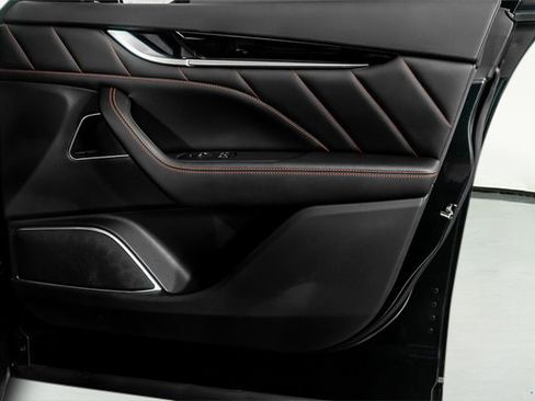 Used 2024 Maserati Levante Modena Ultima image 42