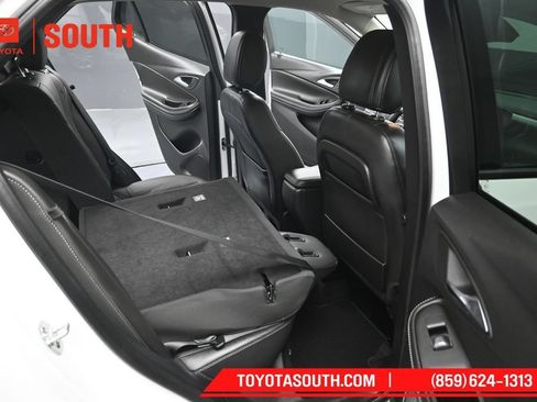 Used 2025 Buick Encore GX Avenir w/ Avenir Convenience Package AWD/4WD image 28
