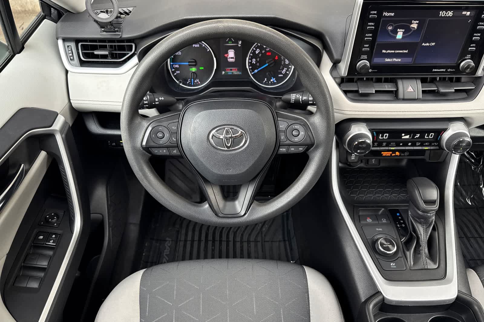 Used 2020 Toyota RAV4 XLE w/ Convenience Package AWD/4WD image 14