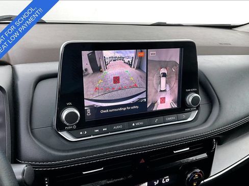 Used 2021 Nissan Rogue SV FWD image 28