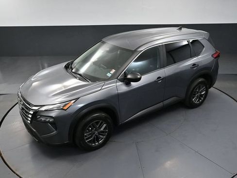 Used 2024 Nissan Rogue S FWD image 56