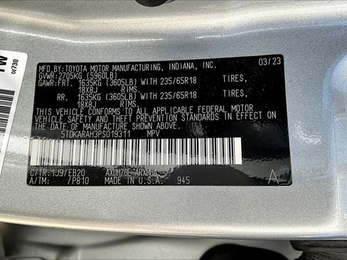 Used 2023 Toyota Highlander XLE image 35