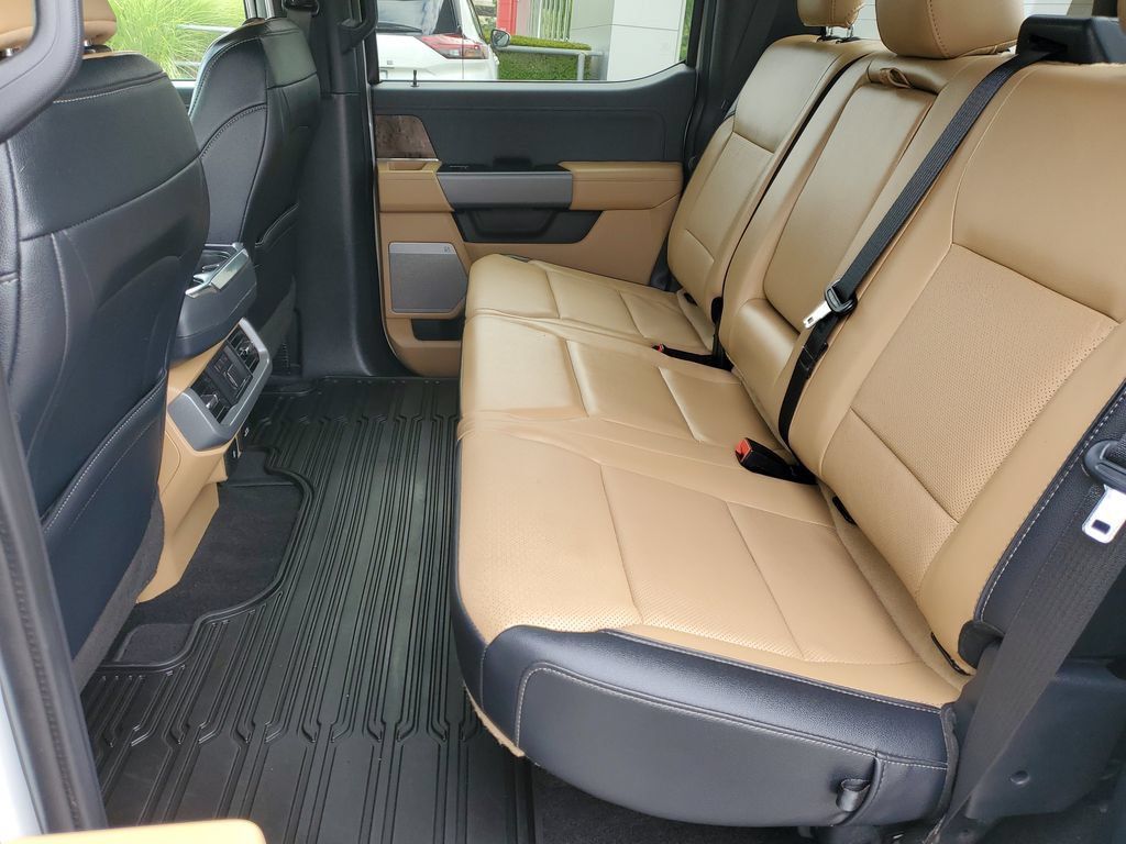 Used 2022 Ford F150 Lariat w/ Equipment Group 502A High AWD/4WD image 11