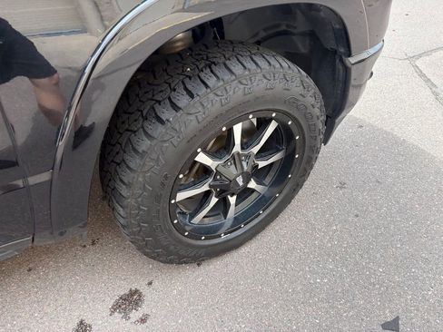 Used 2019 RAM 1500 Limited AWD/4WD image 14