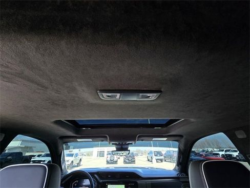 Used 2024 GMC Sierra 1500 AT4X image 16