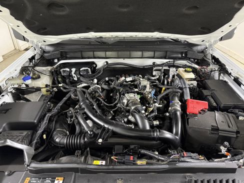 Used 2022 Ford Bronco Wildtrak image 12