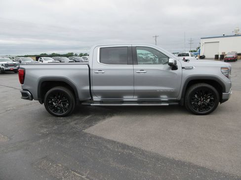 Certified 2024 GMC Sierra 1500 Denali AWD/4WD image 5